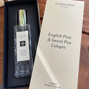 ✨SOLD✨ NEW Jo Malone English Pear & Sweet Pea Cologne - 30 ml